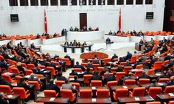 En düşük emekli aylığını 16 bin 881 TL’ye çıkaran teklif komisyonda kabul edildi