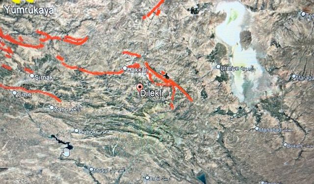 Hakkari depremiyle ilgili Naci Görür: Daha da deprem beklediğimiz bir zon!