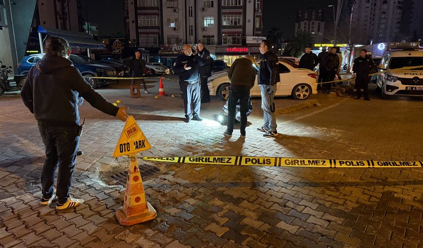 İzmir'de kahvehaneye silahlı saldırı